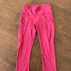 Raspberry cropped lululemon leggings